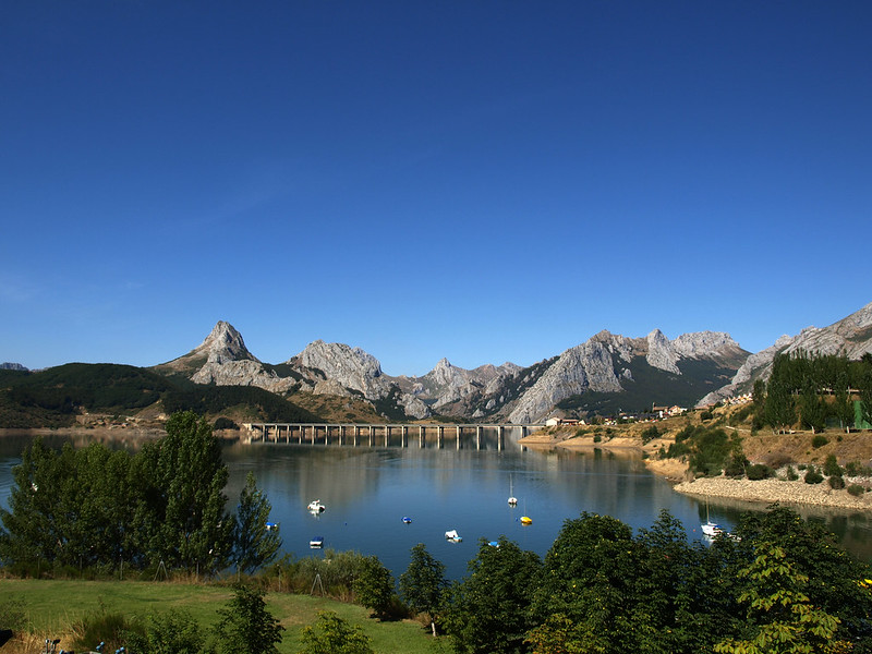 Vista del Pantano de Riaño